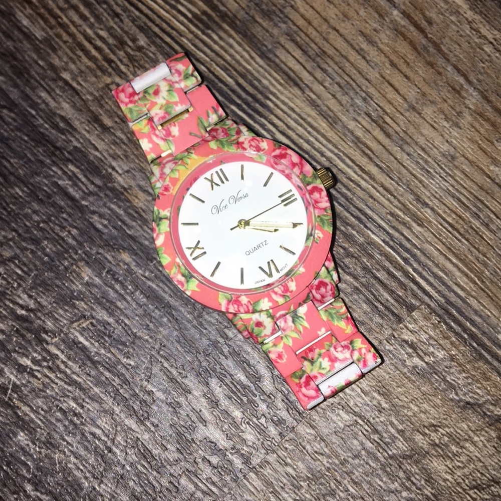 🌸Pink Floral Vice Versa Watch🌸